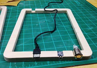 Raspberry-pi-tablet-frame-slots