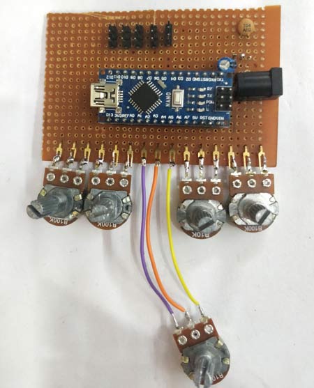 5 potentiometers to control 5 Servo Motors