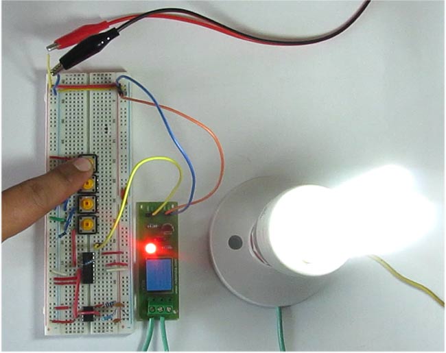 Multi-Way Switch Circuit in action