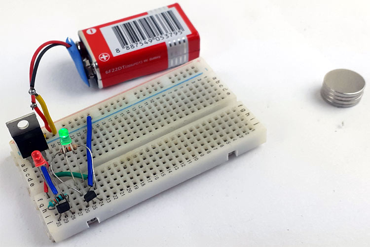 Magnetic Polarity Detector Circuit using Hall Effect Sensor