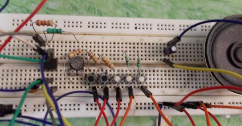 DIY Piano using 555 Timer IC