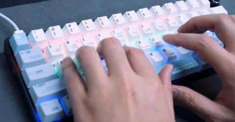 AgileWhisker Keyboard: The Ultimate Open-Source Programmable Keyboard with RP2040