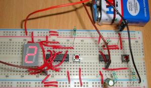 7 Segment Display Counter using IC 555 Timer IC