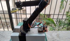 Smart Robotic Arm